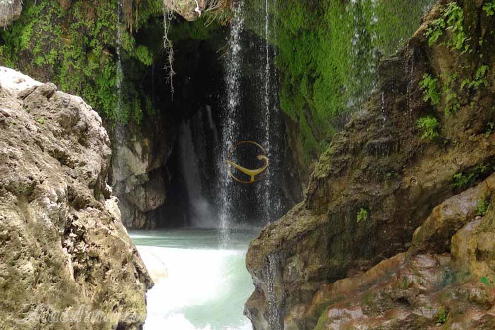 آبشار آب ملخ سمیرم | علاءالدین تراول