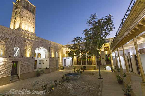 خانه رجبی در سمنان (خانه کلانتر یا بادگیر سمنان)