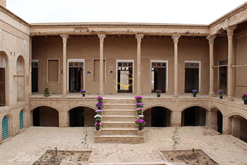 خانه تاریخی طاهری سمنان | علاءالدین تراول