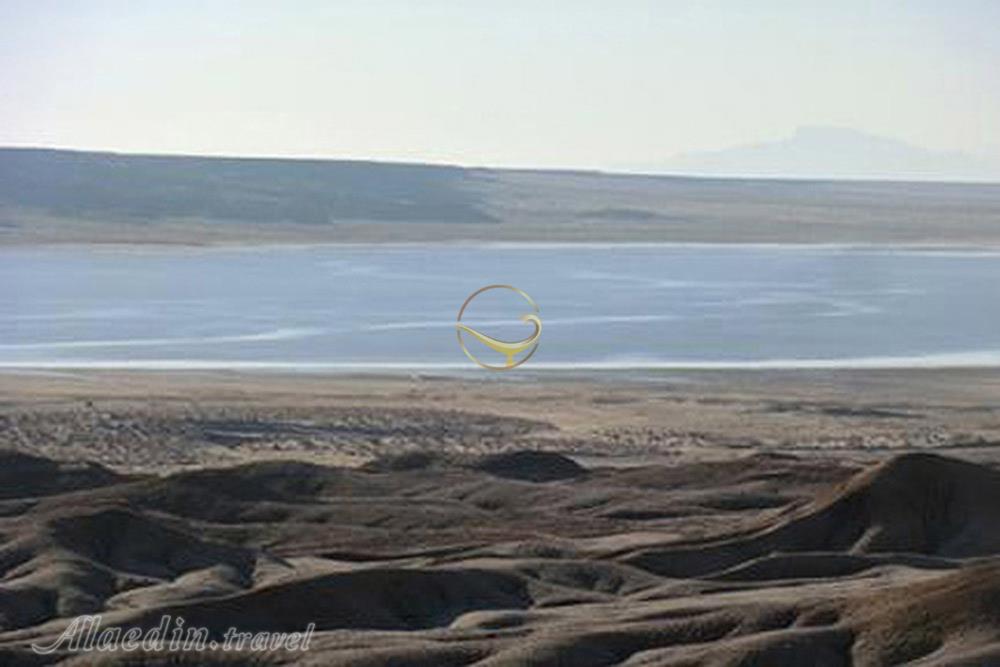 کفه نمک استبرق در شهر بابک | علاءالدین تراول