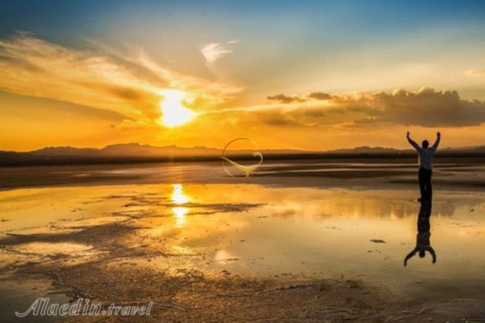 دریاچه مخرگه در شهر بابک | علاءالدین تراول