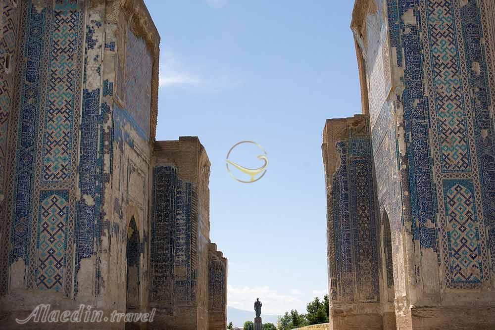 کاخ آق سرای در شهر سبز | کاخ آق سرای در شهر سبز