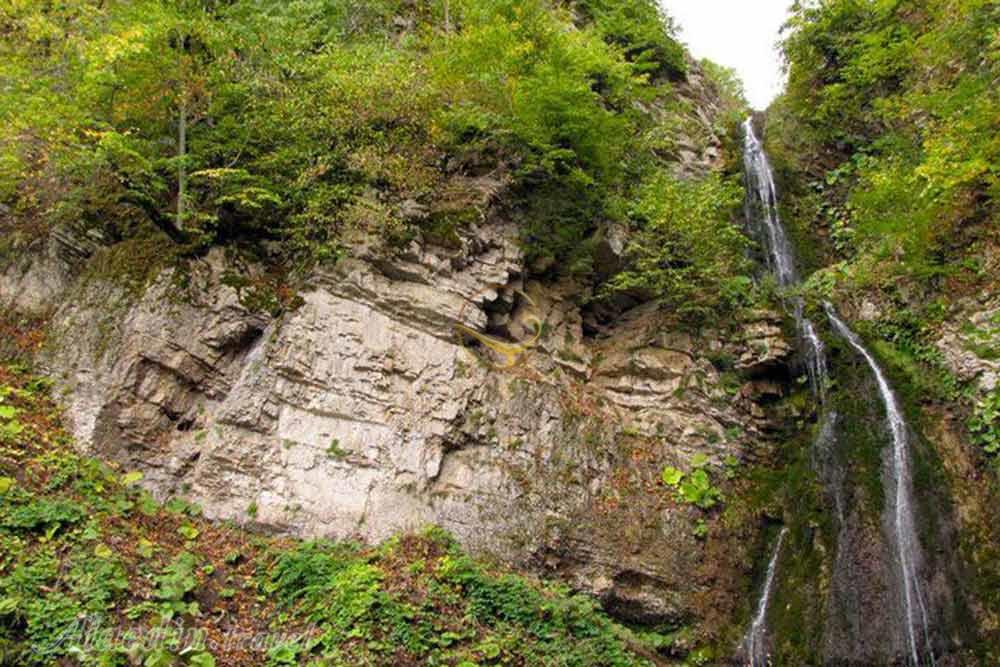 آبشار آلوچال در شاهرود | علاءالدین تراول