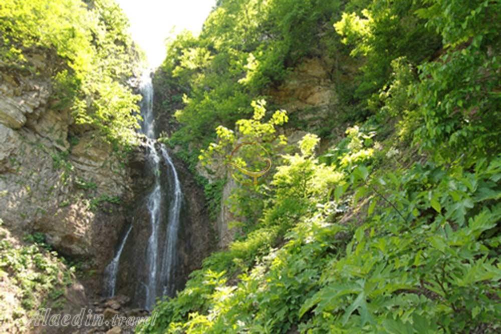 آبشار آلوچال در شاهرود | علاءالدین تراول