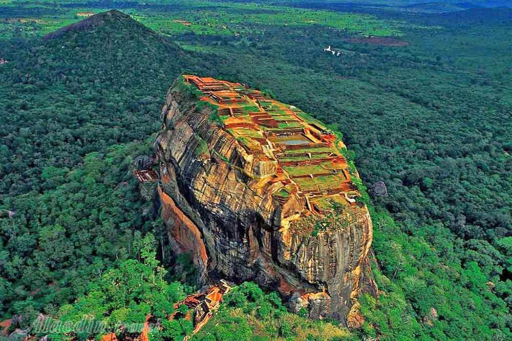 شهر باستانی سیگیریا | علاءالدین تراول