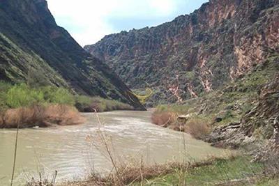 تنگه سازبن سیروان