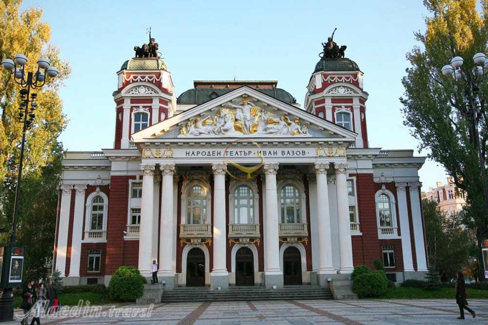تئاتر ملی ایوان وازوف صوفیه - بلغارستان | علاءالدین تراول
