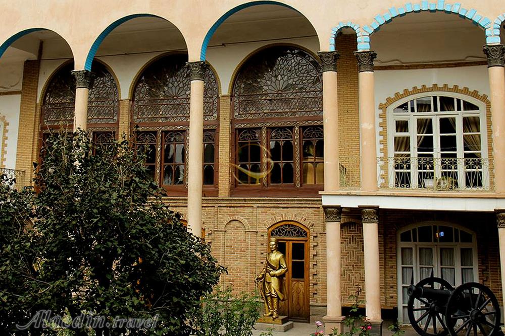 نمای بیرونی خانه مشروطه تبریز | علاءالدین تراول