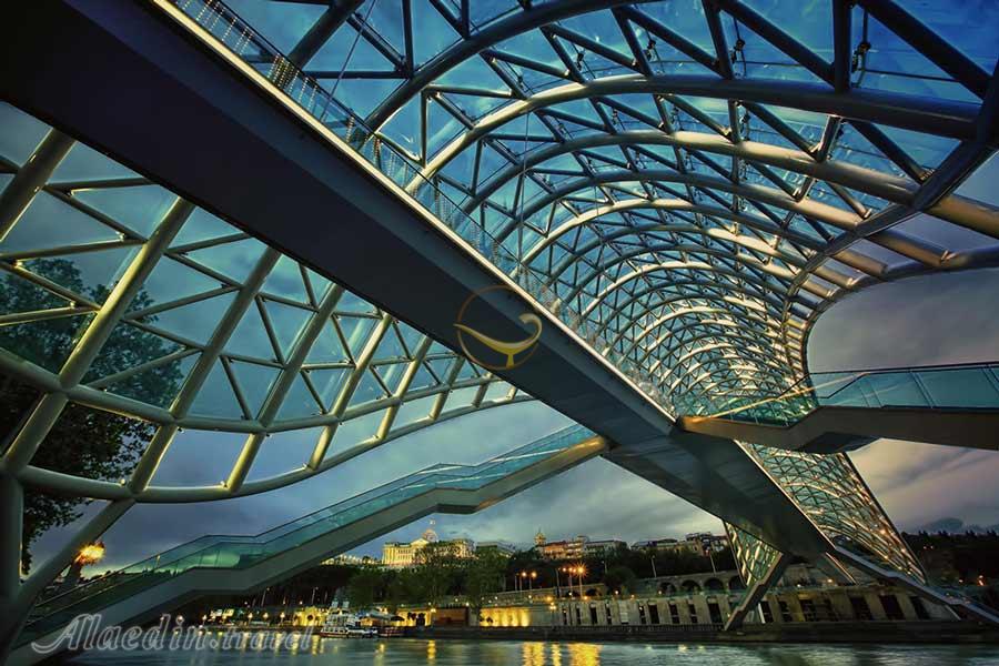 پل صلح تفلیس در گرجستان | علاءالدین تراول