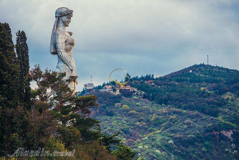 مجسمه مادر در تفلیس - گرجستان (کارتلیس ددا) | علاءالدین تراول