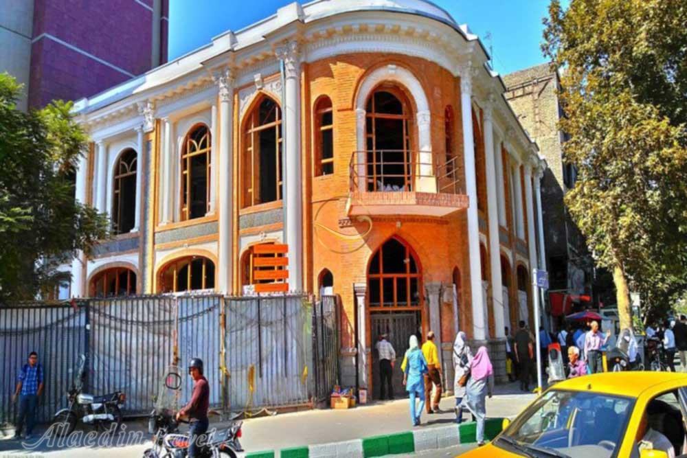 موزه استاد علی اکبر صنعتی تهران | علاءالدین تراول