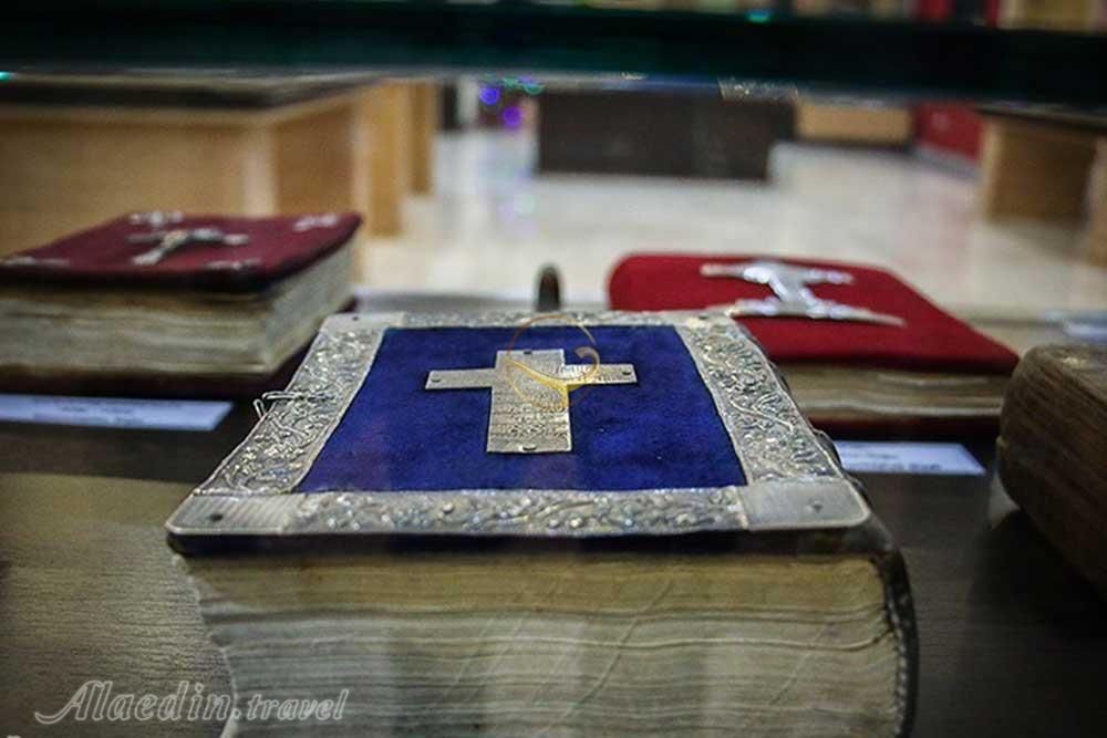 موزه اسقف اعظم آرداک مانوکیان در تهران (موزه ارامنه ایران) | علاءالدین تراول