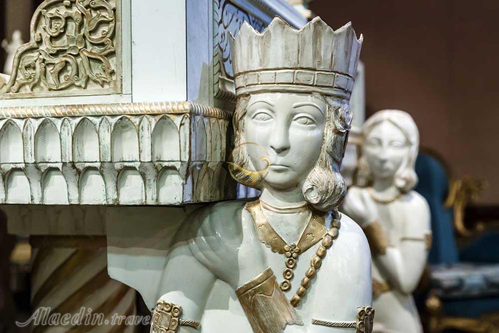 بازار مبل و موزه مبل ایران در یافت آباد تهران | علاءالدین تراول