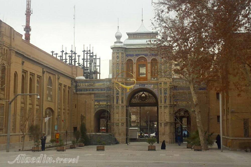 سردر باغ ملی در تهران | علاءالدین تراول