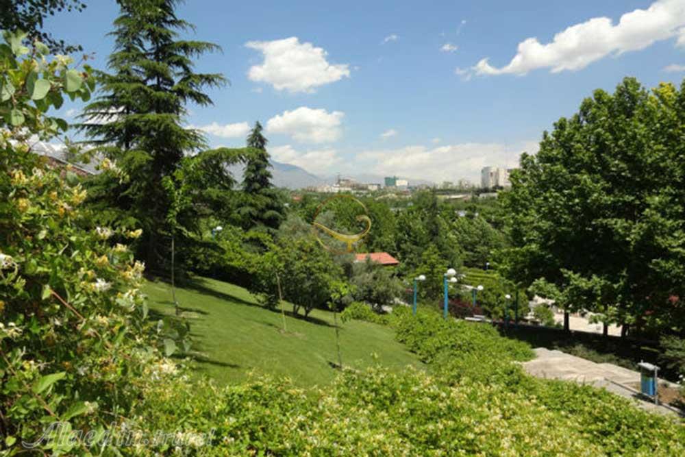 بوستان گفتگو تهران | علاءالدین تراول