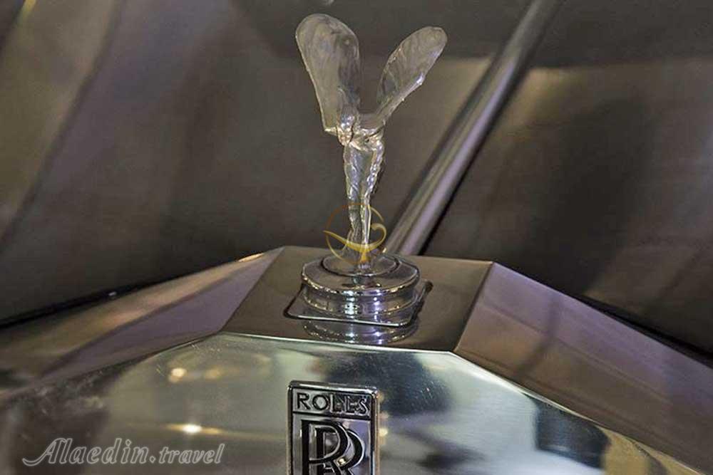 موزه خودروهای تاریخی در کاخ نیاوران تهران | علاءالدین تراول