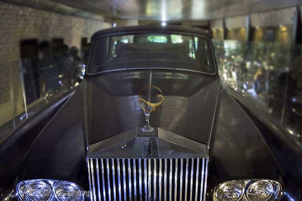 موزه خودروهای تاریخی در کاخ نیاوران تهران | علاءالدین تراول