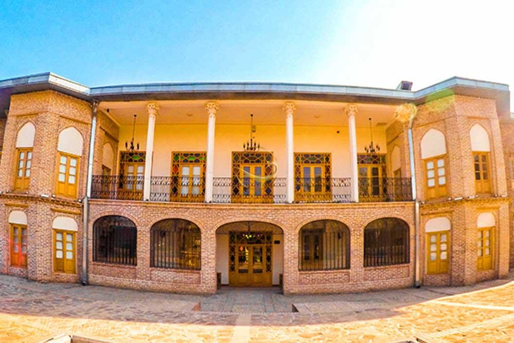 موزه گرافیک ایران (عمارت ارباب هرمز) - تهران | علاءالدین تراول