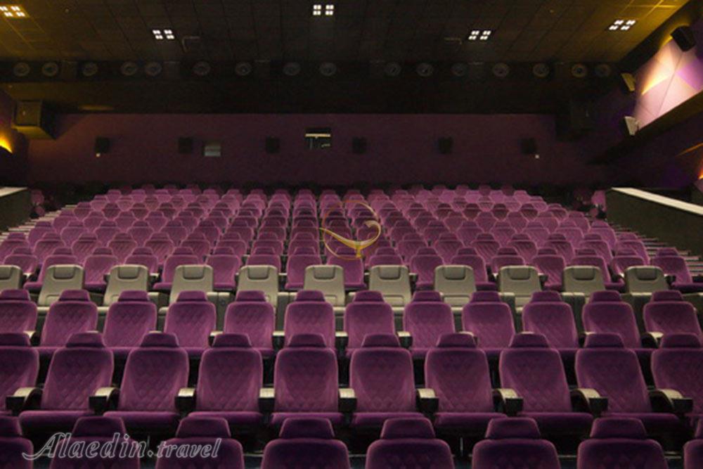 پردیس سینمایی ایران مال - تهران | علاءالدین تراول