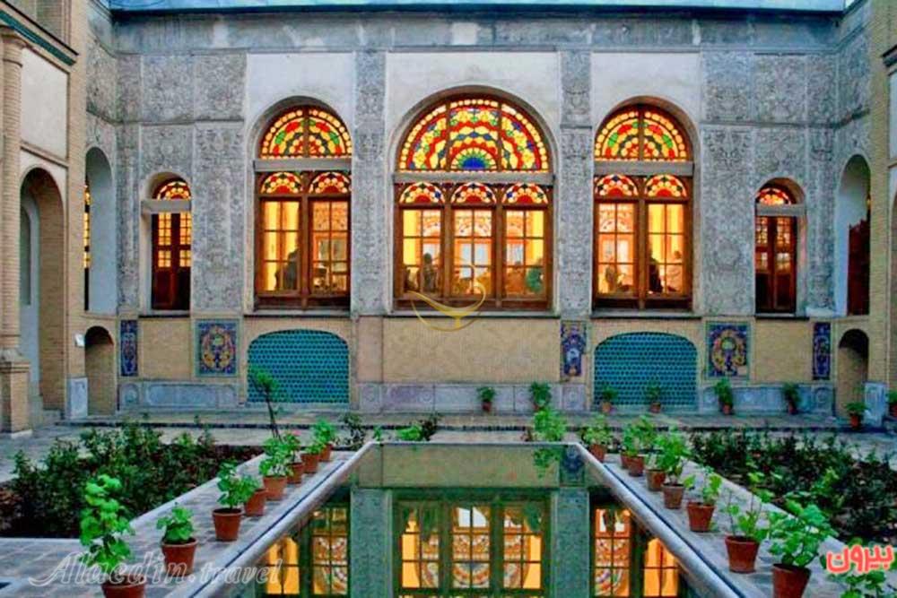 کافه مسعودیه تهران | علاءالدین تراول