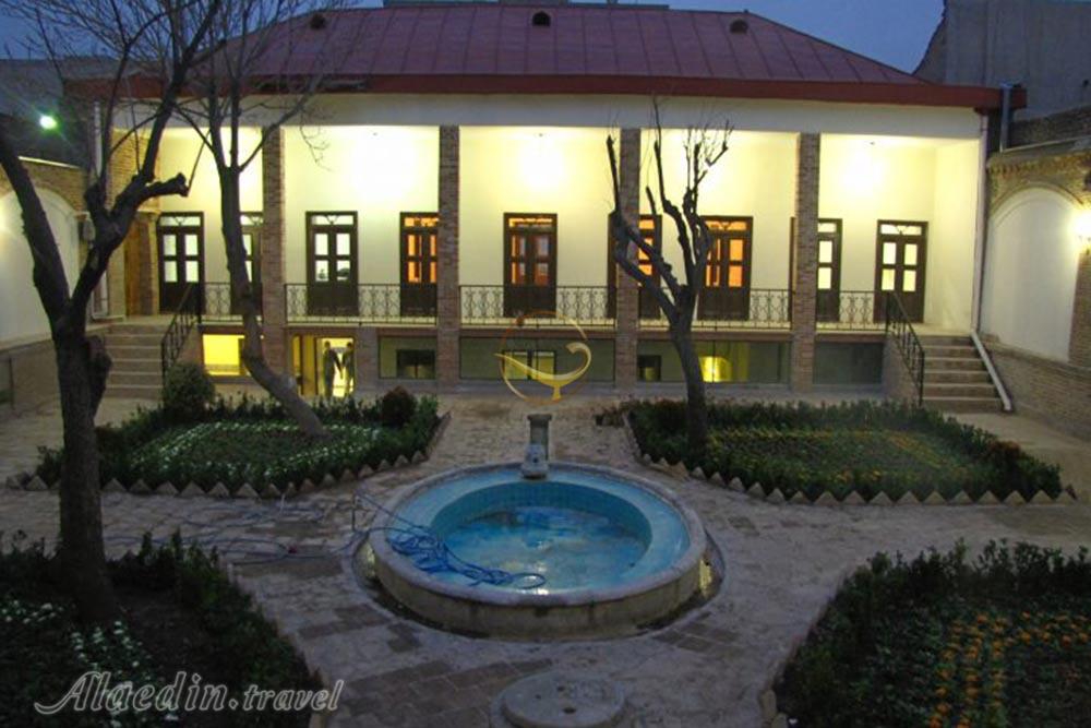 خانه مهربان تهران | علاءالدین تراول