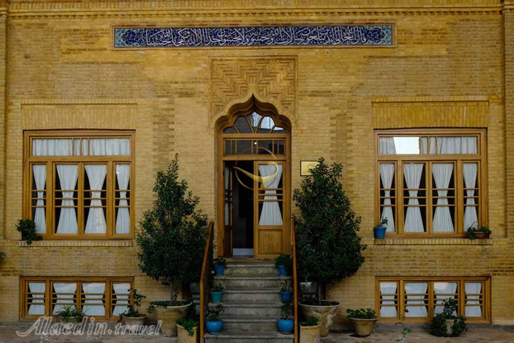 خانه موزه شهید مدرس تهران | علاءالدین تراول