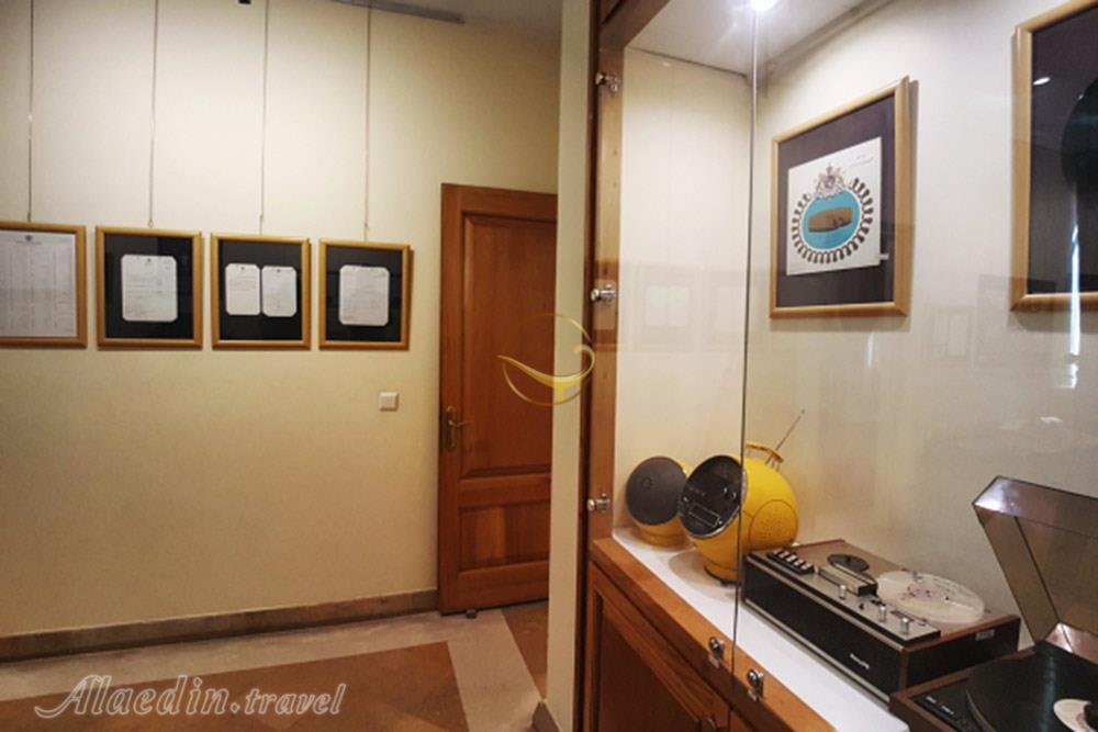 موزه آلبوم های سلطنتی و اسناد سعدآباد | علاءالدین تراول