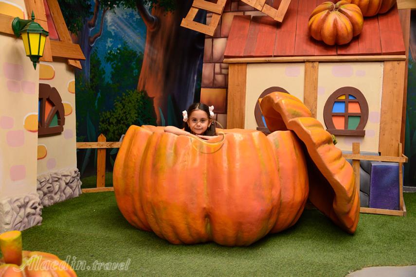 سرزمین افسانه‌ها | علاءالدین تراول