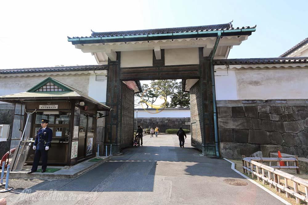 کاخ امپراطوری توکیو - ژاپن | علاءالدین تراول