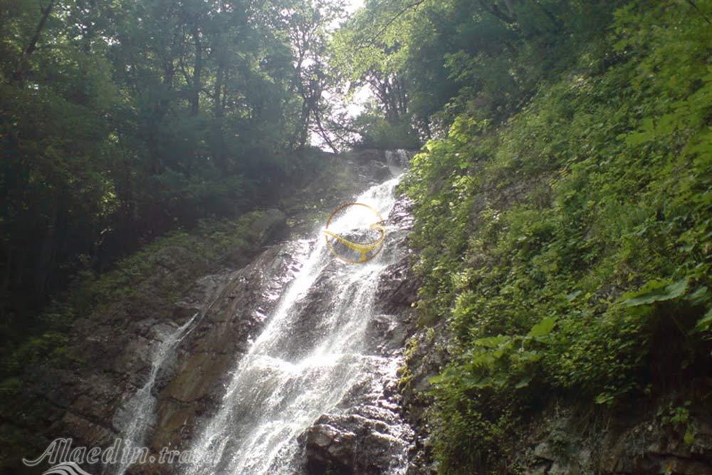 آبشار سنگ بن چشمه تنکابن | علاءالدین تراول