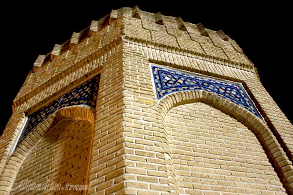 آرامگاه حیقوق نبی تویسرکان | علاءالدین تراول