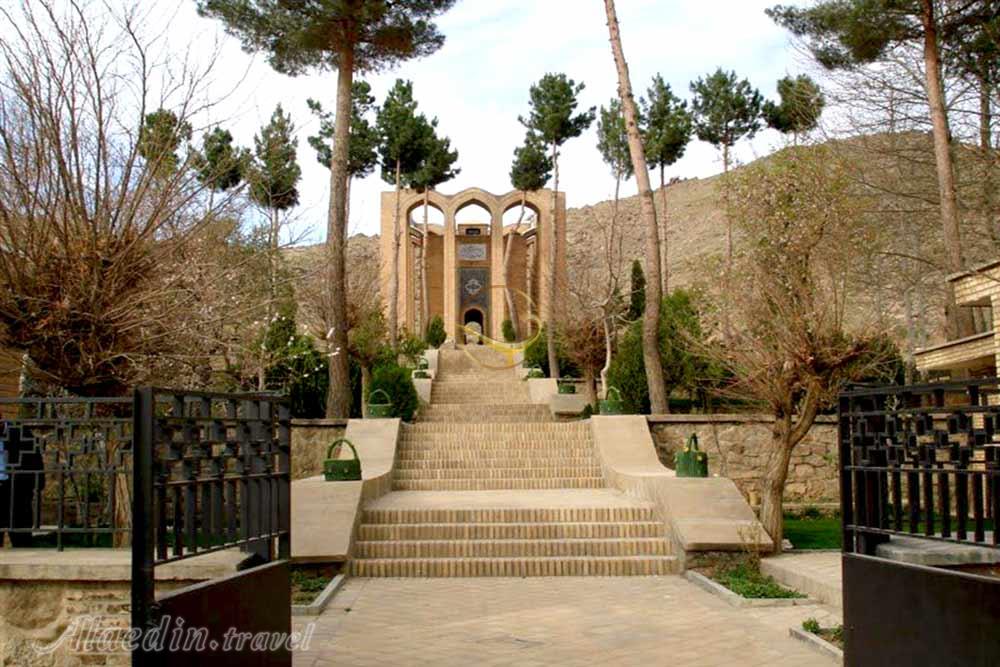 آرامگاه میر رضی الدین آرتیمانی در تویسرکان | علاءالدین تراول