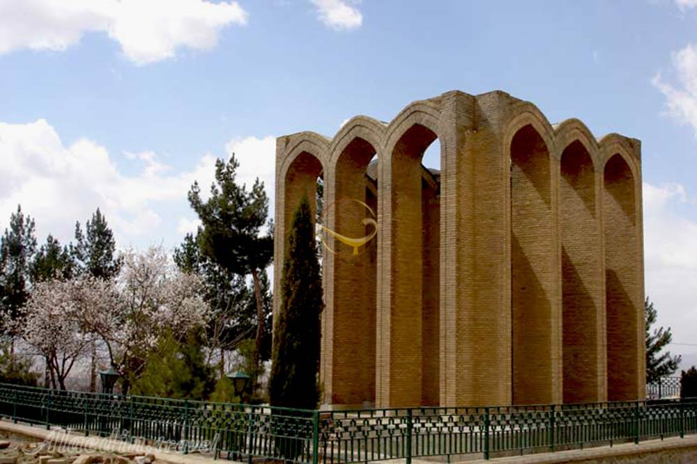 آرامگاه میر رضی الدین آرتیمانی در تویسرکان | علاءالدین تراول