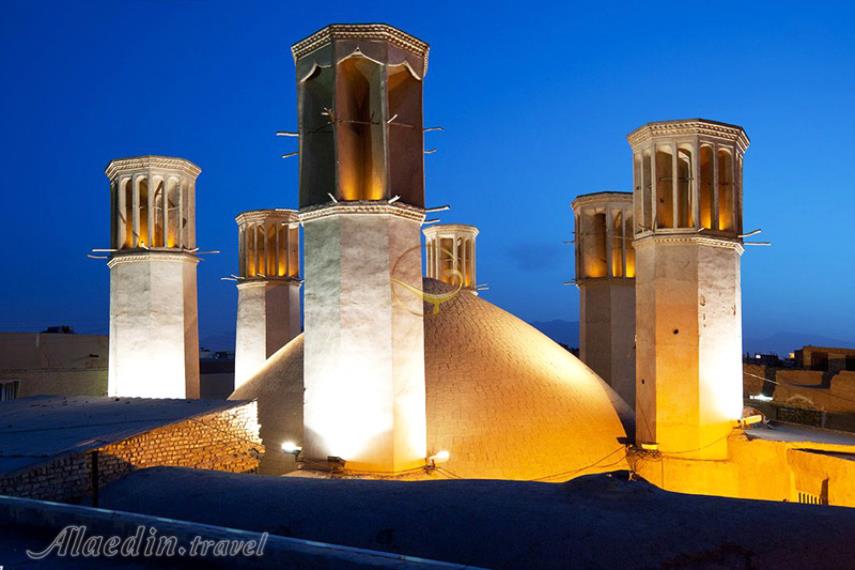 آب انبار شش بادگیر یزد