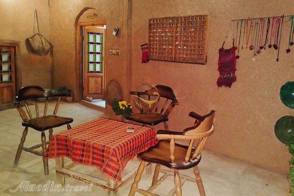 کافه هنر (خانه هنر) یزد | علاءالدین تراول