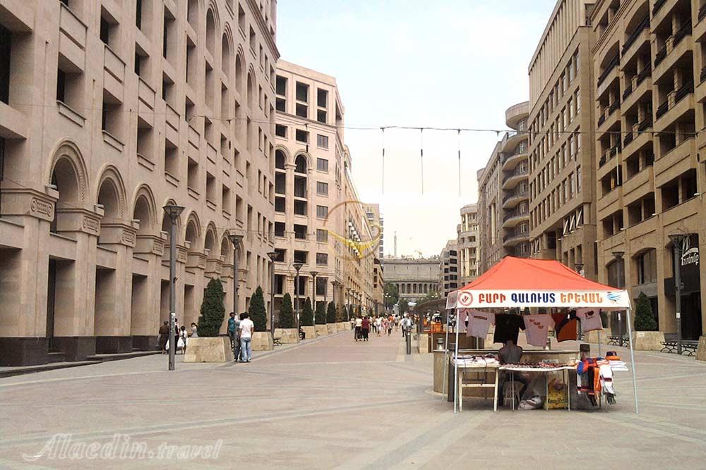 بازار سرپوشیده ایروان ارمنستان | علاءالدین تراول