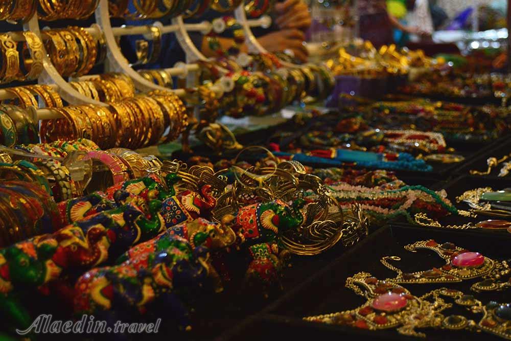 بازار ورنیساژ ایروان | علاءالدین تراول