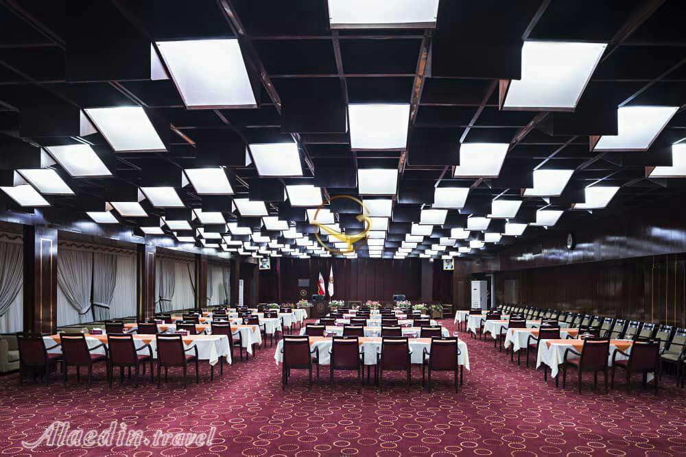 سالن های هتل پارس اهواز | علاءالدین تراول