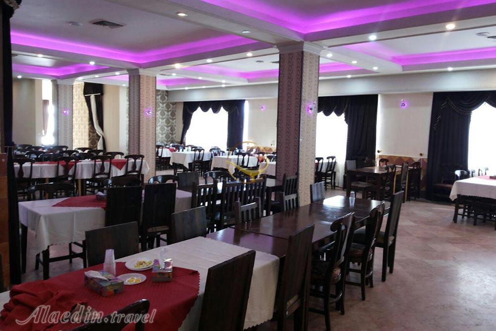 سالن های هتل زاگرس بروجرد | علاءالدین تراول