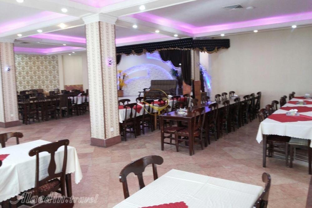 سالن نور هتل زاگرس بروجرد | علاءالدین تراول