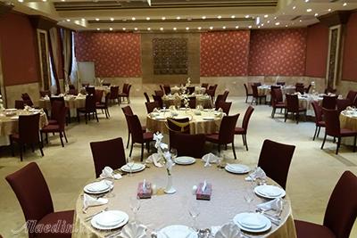 سالن دریای نور هتل باباطاهر همدان