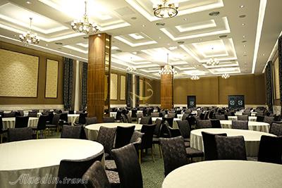 تالار زمرد هتل کتیبه همدان