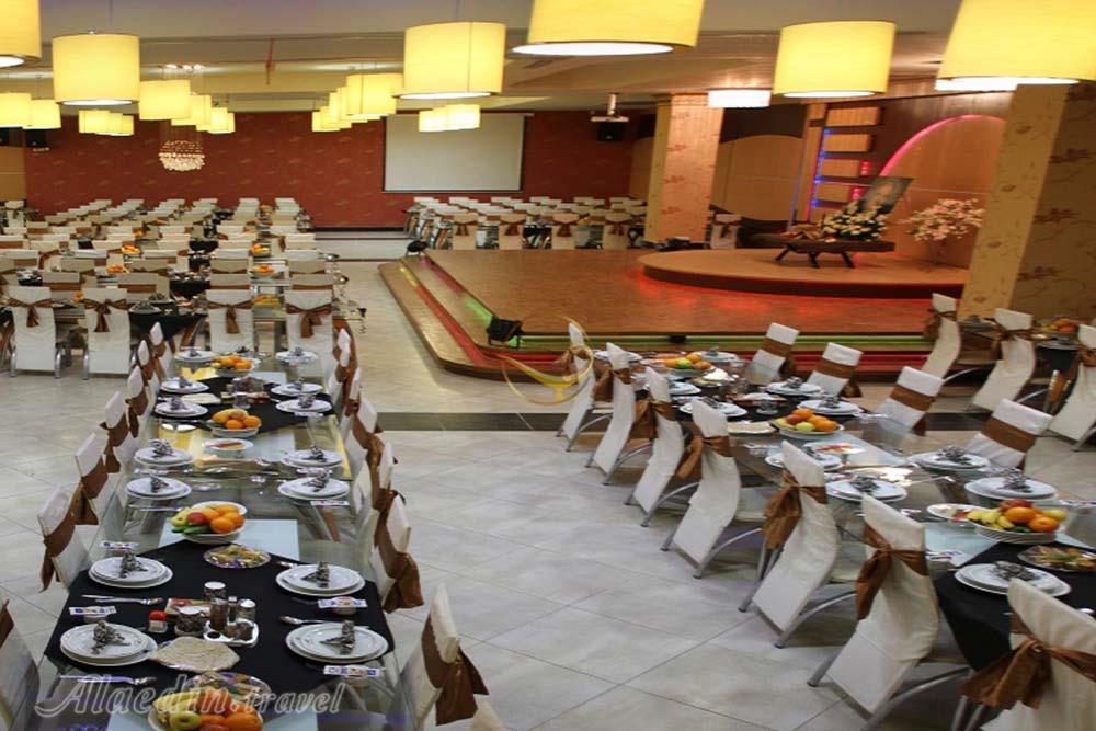 سالن سولماز هتل بزرگ مراغه | علاءالدین تراول