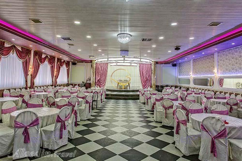 سالن سولماز هتل بزرگ مراغه | علاءالدین تراول