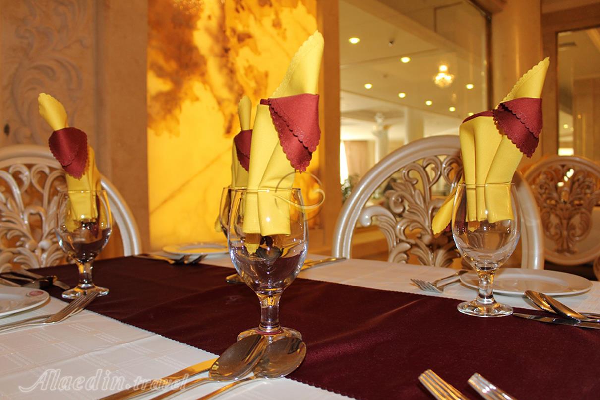 سالن مروارید هتل پارک حیات مشهد | علاءالدین تراول