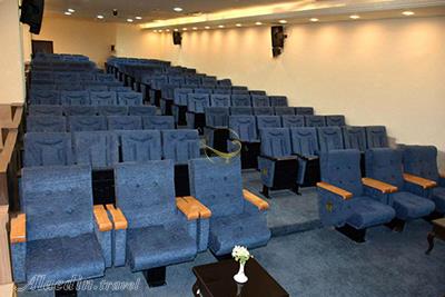 سالن آمفی تئاتر هتل پارسیس مشهد