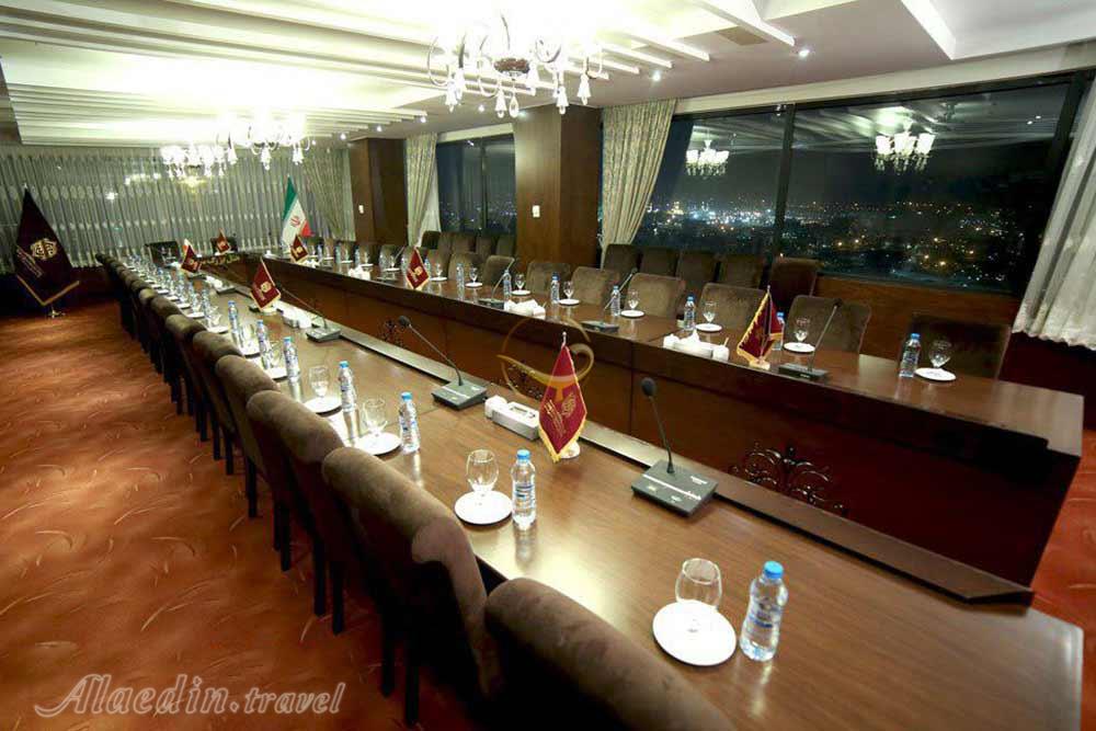 سالن های هتل سی نور مشهد | علاءالدین تراول