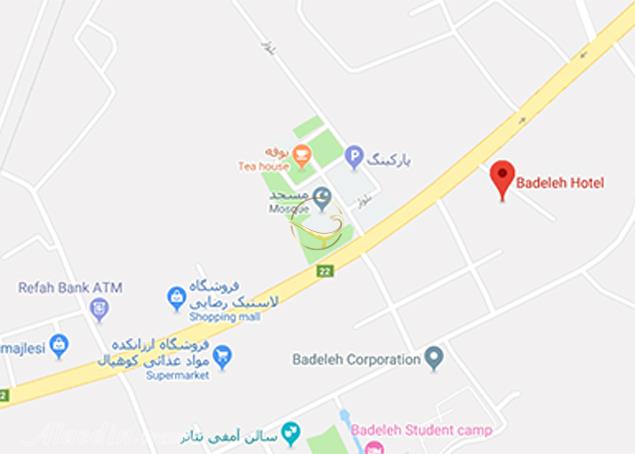 نمای سالن کنفرانس دو هتل بادله ساری روی نقشه