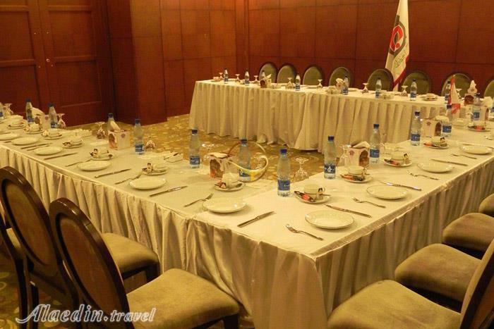 مجموعه سالن های هتل بزرگ شیراز | علاءالدین تراول