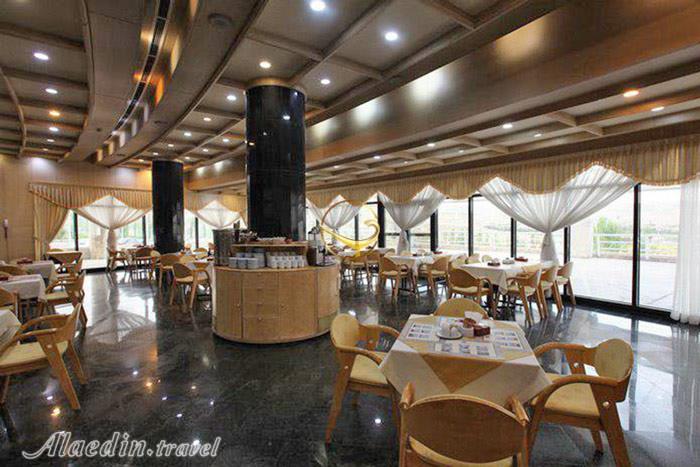 سالن های هتل پارس ائل گلی تبریز | علاءالدین تراول